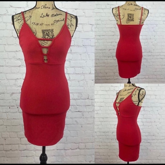 Forever 21 Red Ribbed Plunge Front Strappy Details Bodycon Dress - Picture 1 of 1